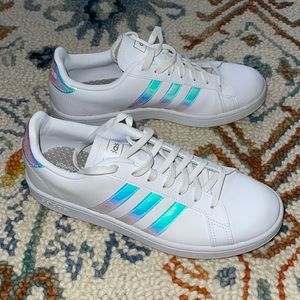 Adidas Cloud foam Comfort White